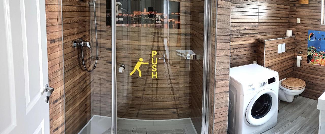 Zimmerferi Apartman Keszthely公寓 外观 照片